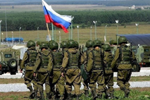 Путин распорядился вернуть войска с учений на украинской границе по казармам