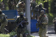 Боевики обстреляли блокпосты украинских военных: есть раненые