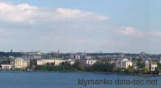Под небом голубым есть город непростой