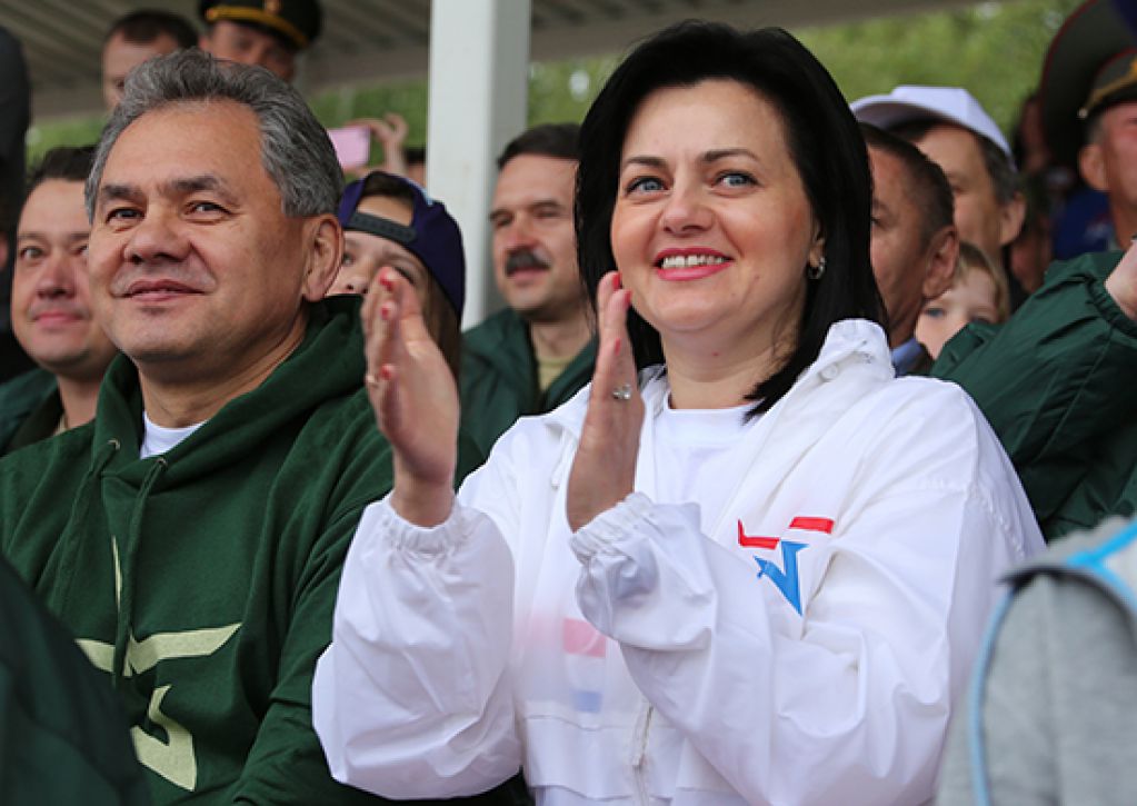 Путинская армия украсила себя символикой американского супермаркета. ФОТО