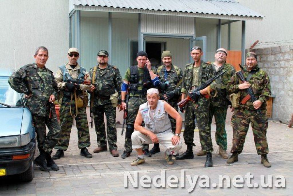 Захватчики алчевского СБУ выкложили свои снимки в соцсетях. ФОТО