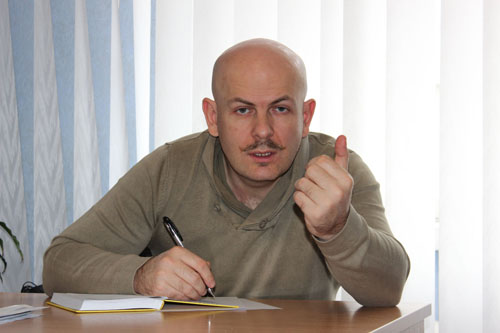 Кучма кровно заинтересован в том, чтобы договориться о мире на востоке и сберечь капиталы своей семьи
