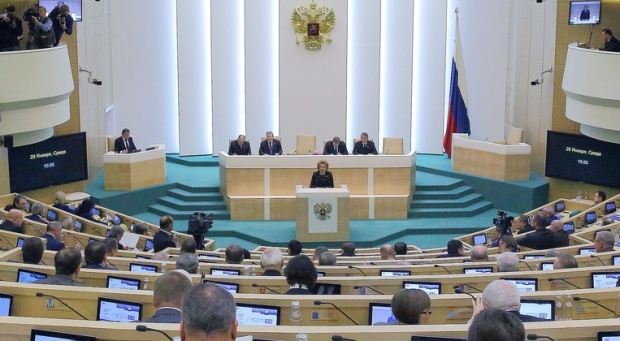 Совету Федерации порекомендовали отменить разрешение на использование войск РФ в Украине