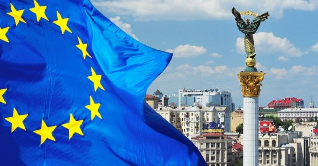 Украина и ЕС подписали Соглашение об ассоциации в полном объеме