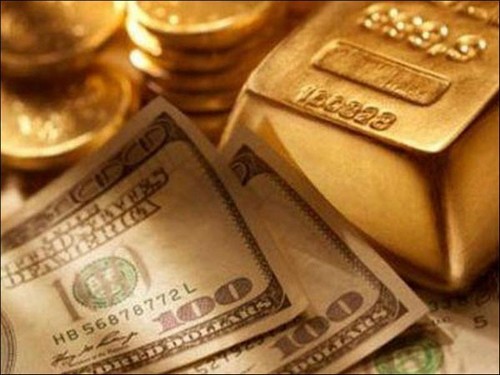 Эксперт: НБУ обязан сообщить о причинах сокращения золотовалютных резервов