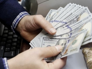 Украинские валютчики напуганы слухами о российском вторжении