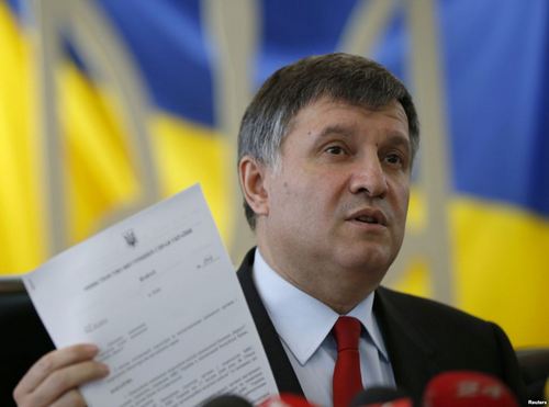 Министра МВД Украины пытались убить в зоне АТО?