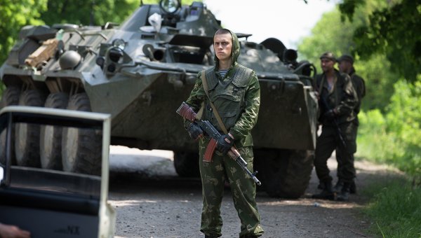 Порошенко объяснил, почему не надо вводить военное положение в Украине