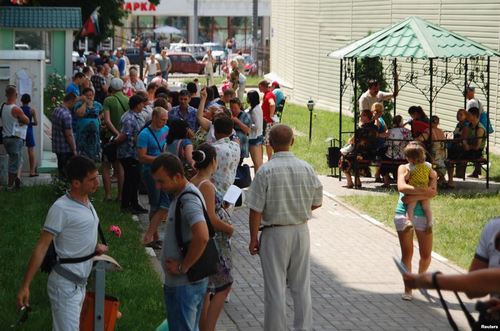 В Севастополе беженцев «отфильтруют»: нескольких уже задержали за разбой 