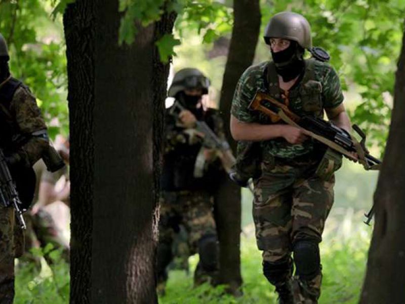 Добровольческие батальоны попали в засаду на окраине Донецка: есть тяжелораненые 