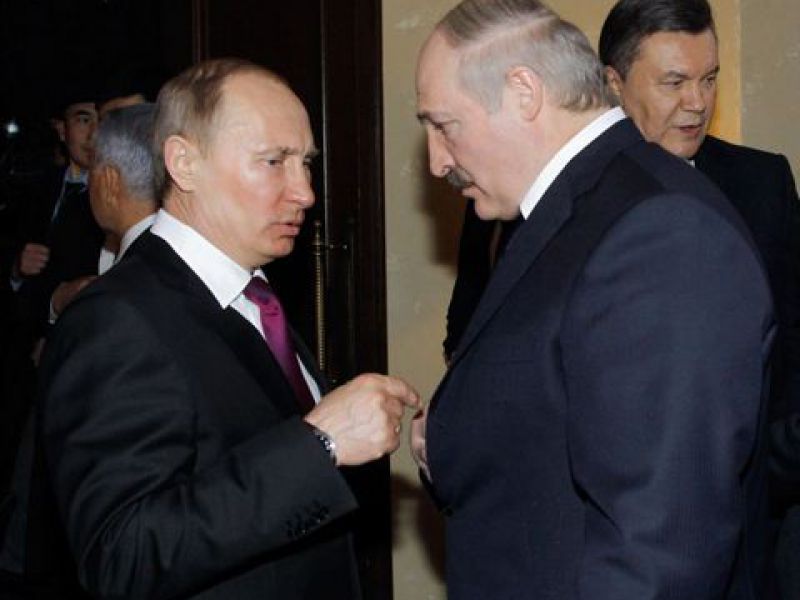 Путин подговаривает Лукашенко против Украины и ЕС