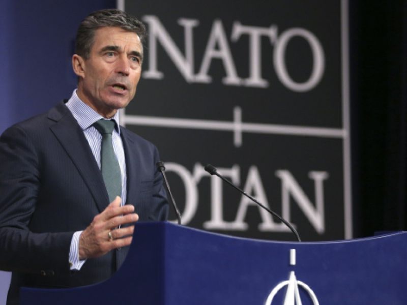Генсек НАТО считает «очень вероятным» российское военно-гуманитарное вторжение в Украину