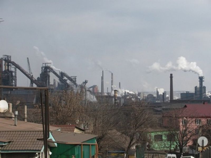 Из-за боев остановлен Енакиевский металлургический завод