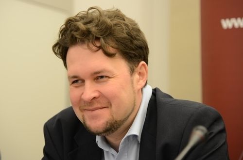 День независимости, роспуск ВР и другие совпадения