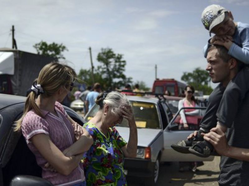 СНБО: Жителям Донецка запрещают выезжать в направлении Мариуполь - Запорожье