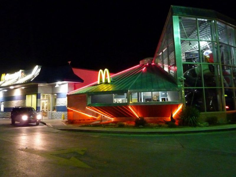 Самые необычные «Макдоналдсы» в мире. ФОТО