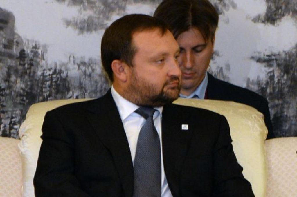 Сергей Арбузов: «Финансовая система Украины в шаге от пропасти»