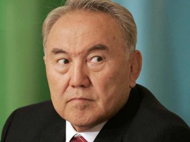 Назарбаев пригрозил выходом из Евразийского союза