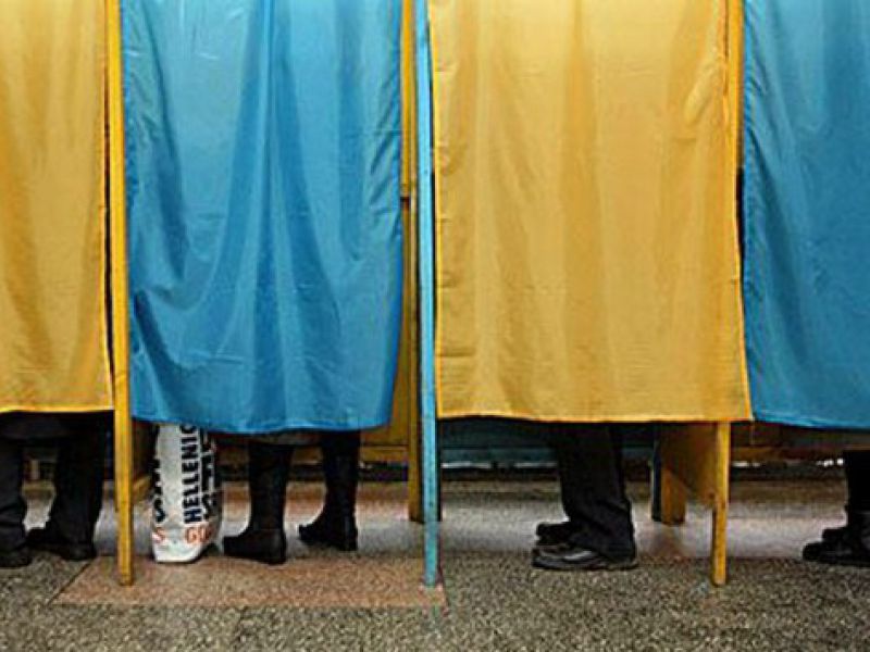 Южные регионы начали предвыборную кампанию с донецкими кандидатами