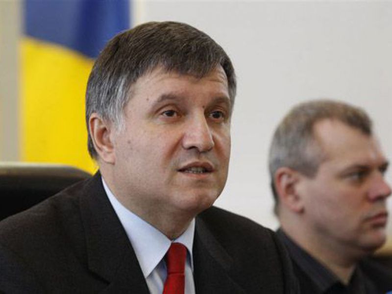 Партия регионов призывает отправить Авакова в отставку за угрозы оппозиционерам