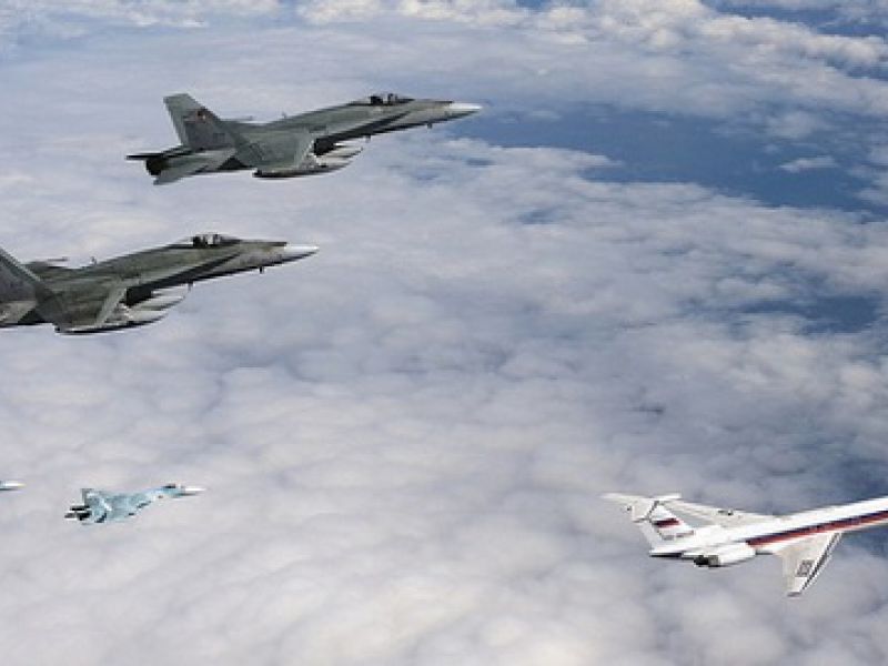 CША и Канада отменили военные учения с Россией на Аляске 