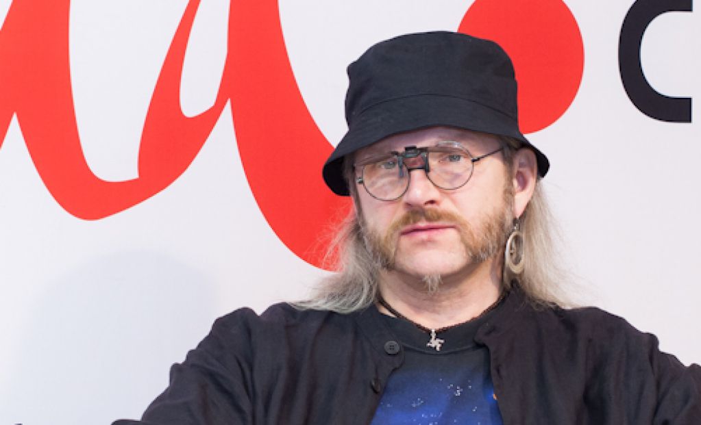 Александр Валентинович
