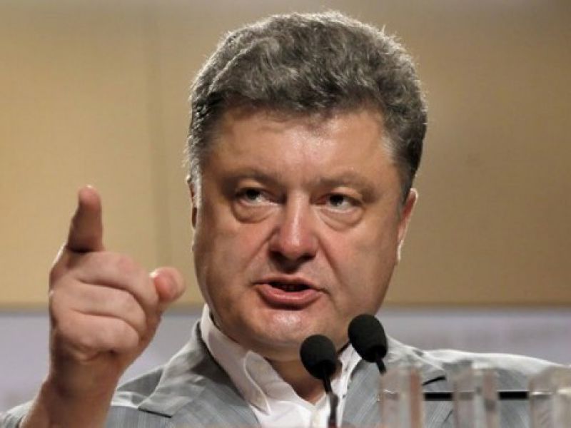 Порошенко будет вести диалог с законно избранной властью на Донбассе