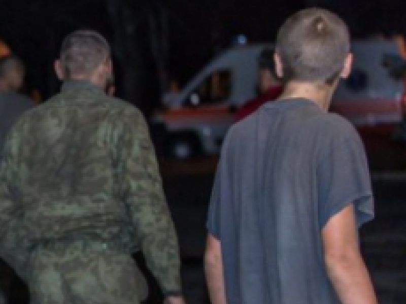 Из плена освобождены еще шесть украинских военных