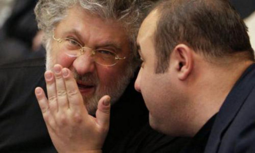 «Обновление власти» или очередная афера олигархов: почему жить в Украине все хуже? 
