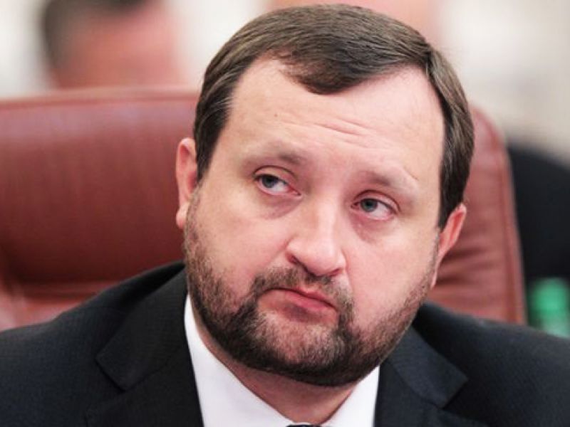 Арбузов: Украине будет сложно рассчитываться по внешним долгам. ВИДЕО