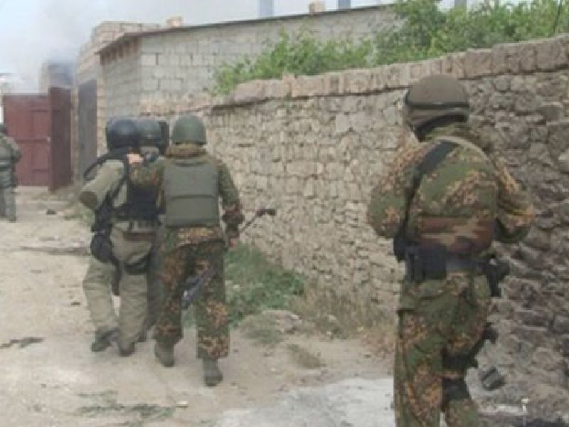 Силовики зачищают Дагестан, в селах стрельба, сообщается о похищениях