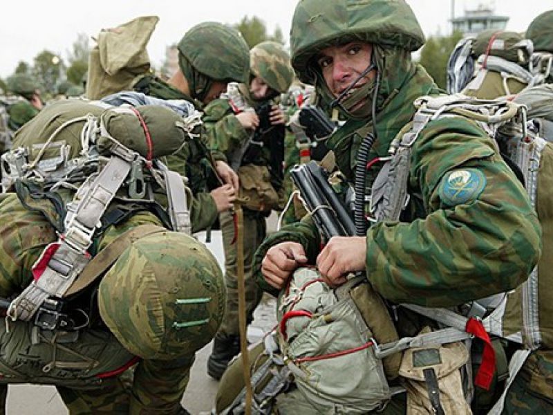 Россия высадила на Донбассе десантную дивизию 