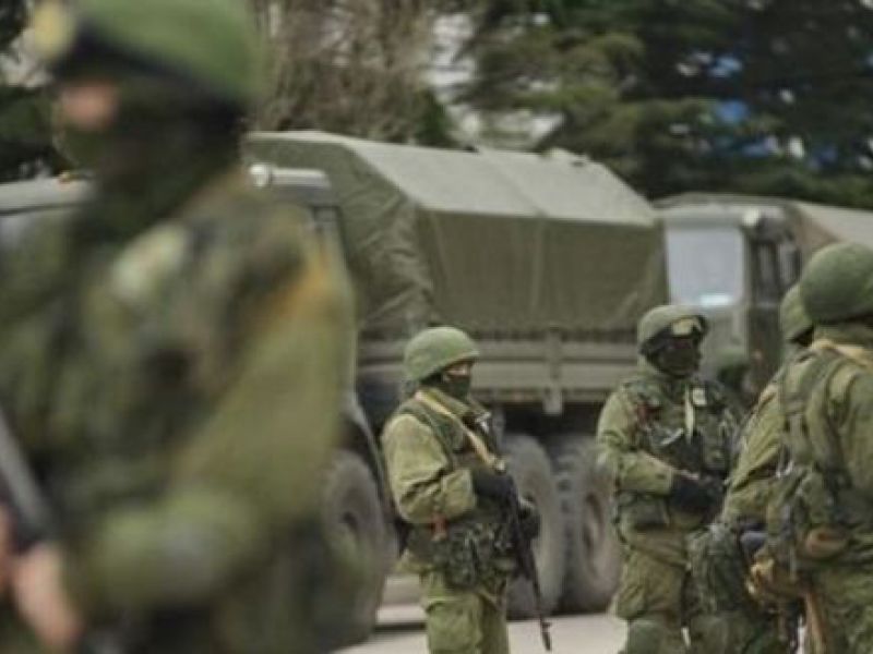 На Донбассе порядка 3 тысяч военных РФ, к Донецку подвезли новую технику