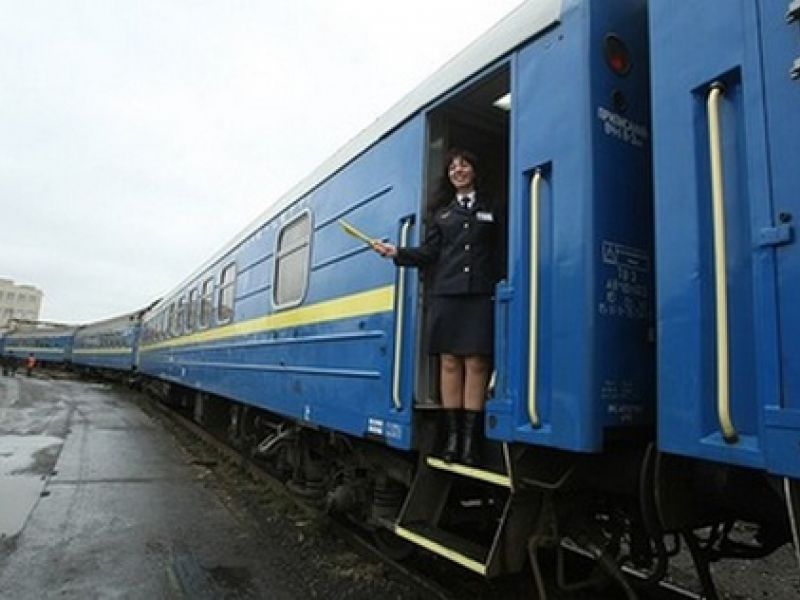 «Укрзализныця» вновь повысила цены на пассажирские перевозки