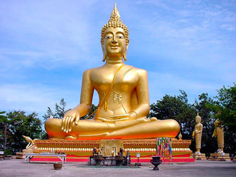 Власти Таиланда планируют ввести идентификационные браслеты для туристов