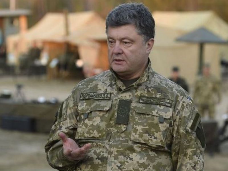 Президент направил стопы на Донбасс, чтобы лично проверить боеготовность армии