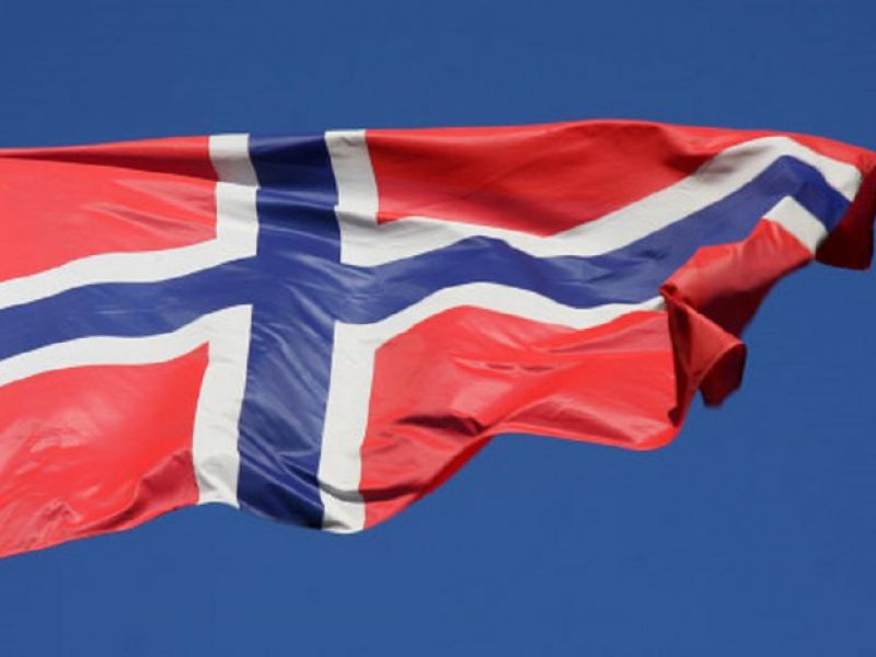 Норвегия спустя месяц присоединилась к санкциям против Кремля