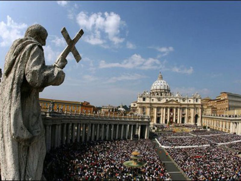 Ватикан готов подружиться с геями