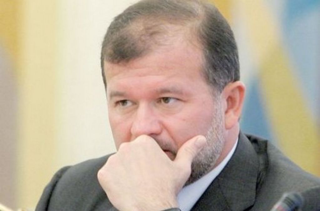 Балога «зливає» округ регіоналу,  який голосував за закони 16 січня?