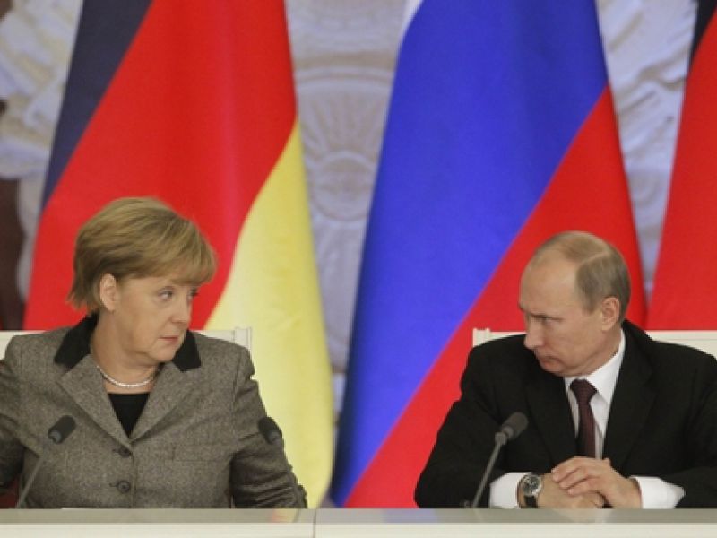 Путин и Меркель все же встретились и не могли наговориться более двух часов. ФОТО