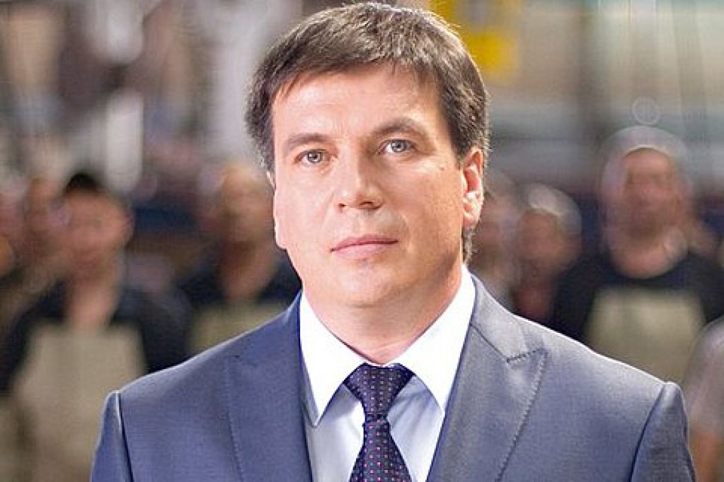 Провал Зубко