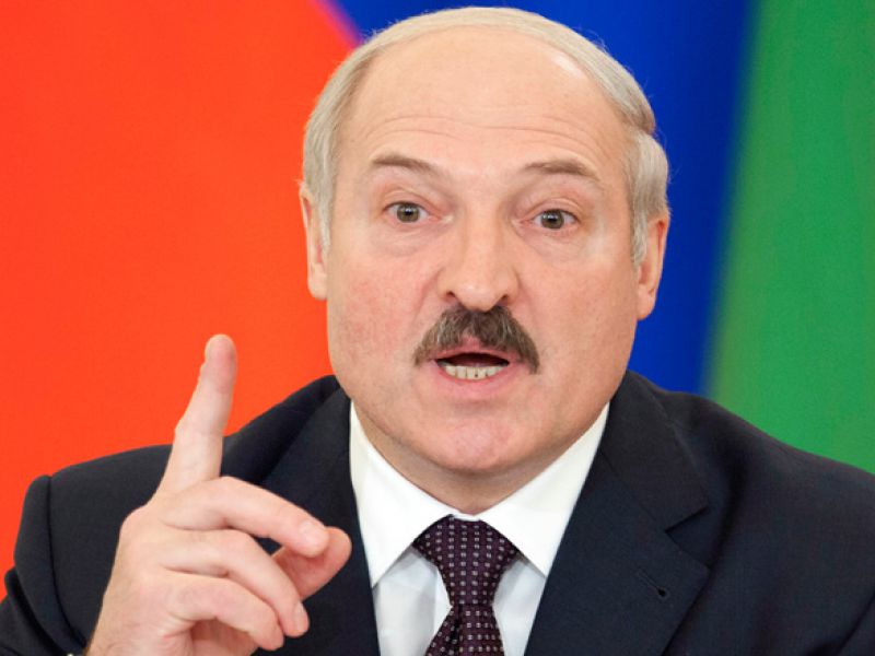  Лукашенко не собирается кормить бездельников. За тунеядство будут сажать 