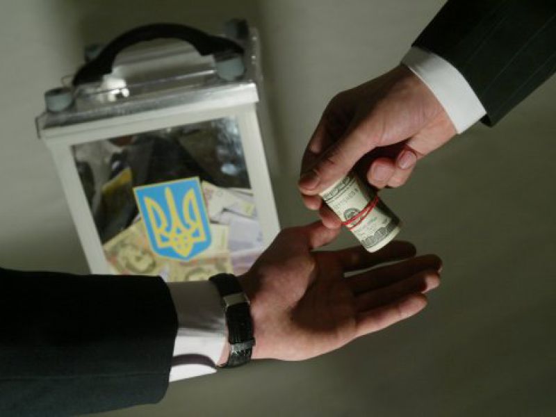 В Чернигове разоблачили схему подкупа избирателей