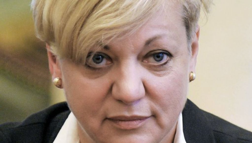 Гонтарева «доит» банки перед отставкой?