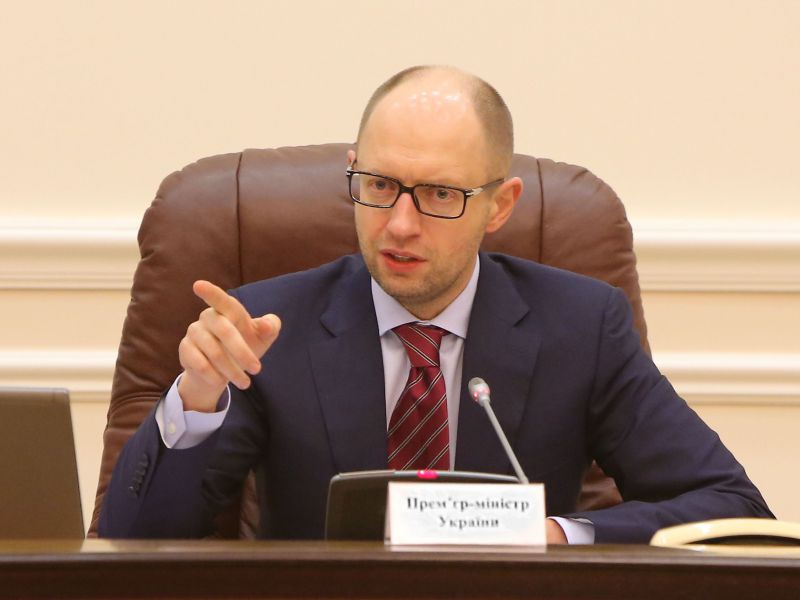 Яценюк согласен на коалицию в обмен на сохранение премьерского поста