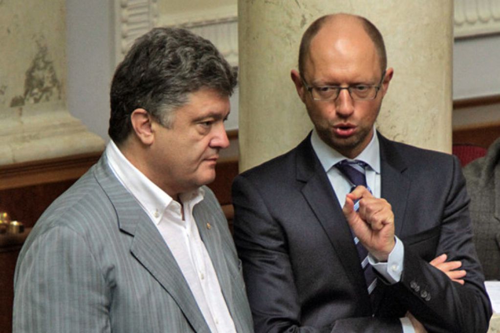 Два коалиционных соглашения: между Порошенко и Яценюком началась борьба за лидерство