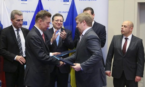 Rzeczpospolita: Новый газовый договор приближает банкротство Киева