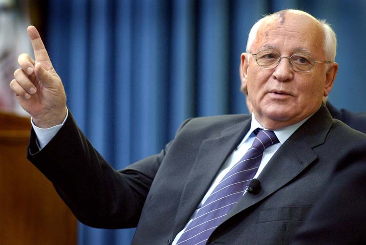 Горбачев рассказал, как Европа превратилась в арену военного конфликта