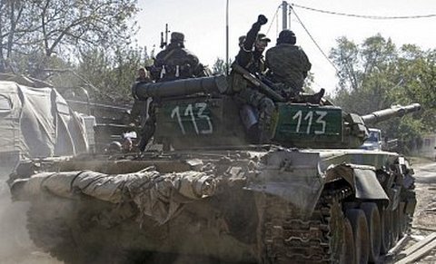 ОБСЕ обнаружила под Донецком две колонны военной техники