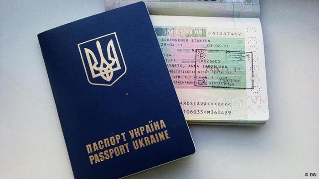 Безвизовый рай для украинцев: обещания и реальность